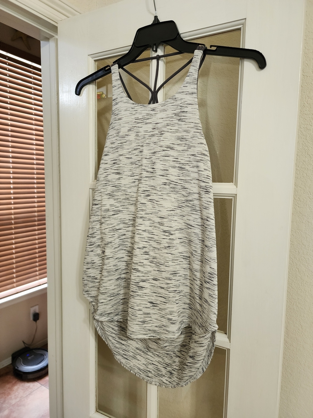 Lululemon Twist & Toil Tank Size 8 Space Dye Open Back Shelf Bra - Picture 2 of 10